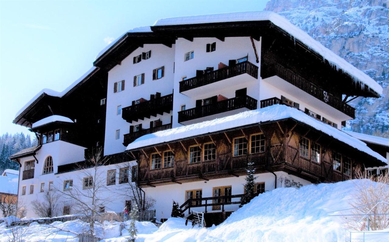 Hotel Dolomiti Stern Exterior foto