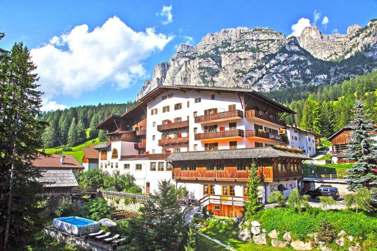 Hotel Dolomiti Stern Exterior foto